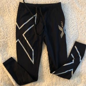 2xu thermal running tights